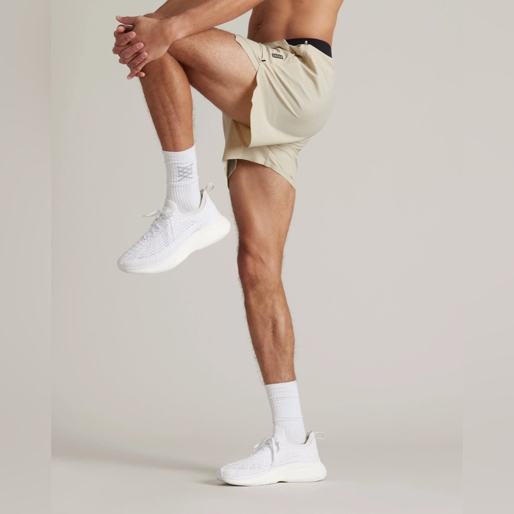 Men’s RHONE 5” Invictus Ripstop Short -Unlined in Color Sandstone - Picture 6 of 8